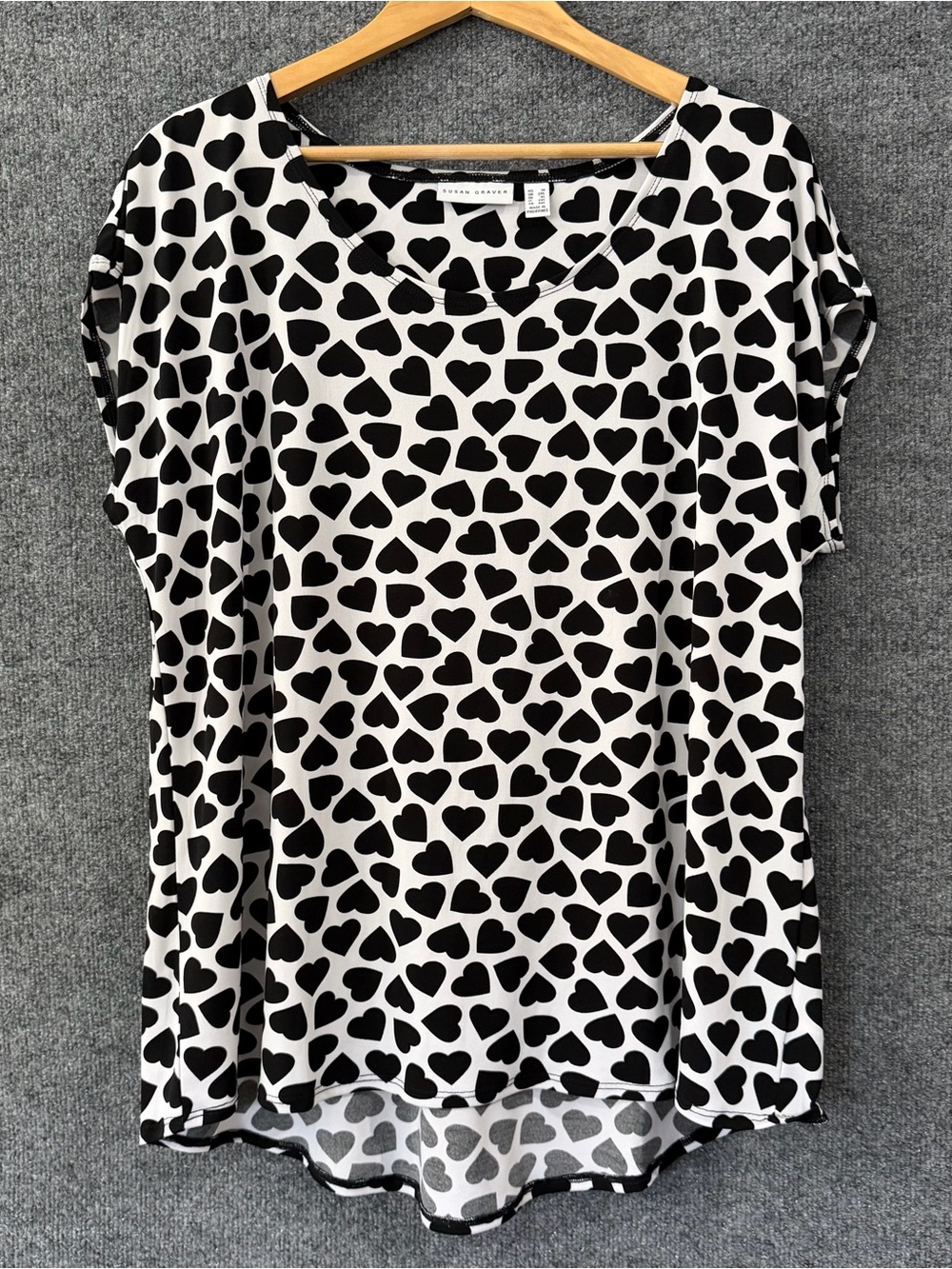 Susan Graver Liquid Knit Top Womens 1X Black White Heart Print Casual Stretch